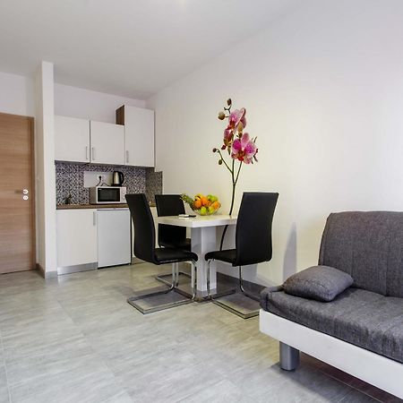 Luxury Apartments Budimir 珀德垂那 外观 照片