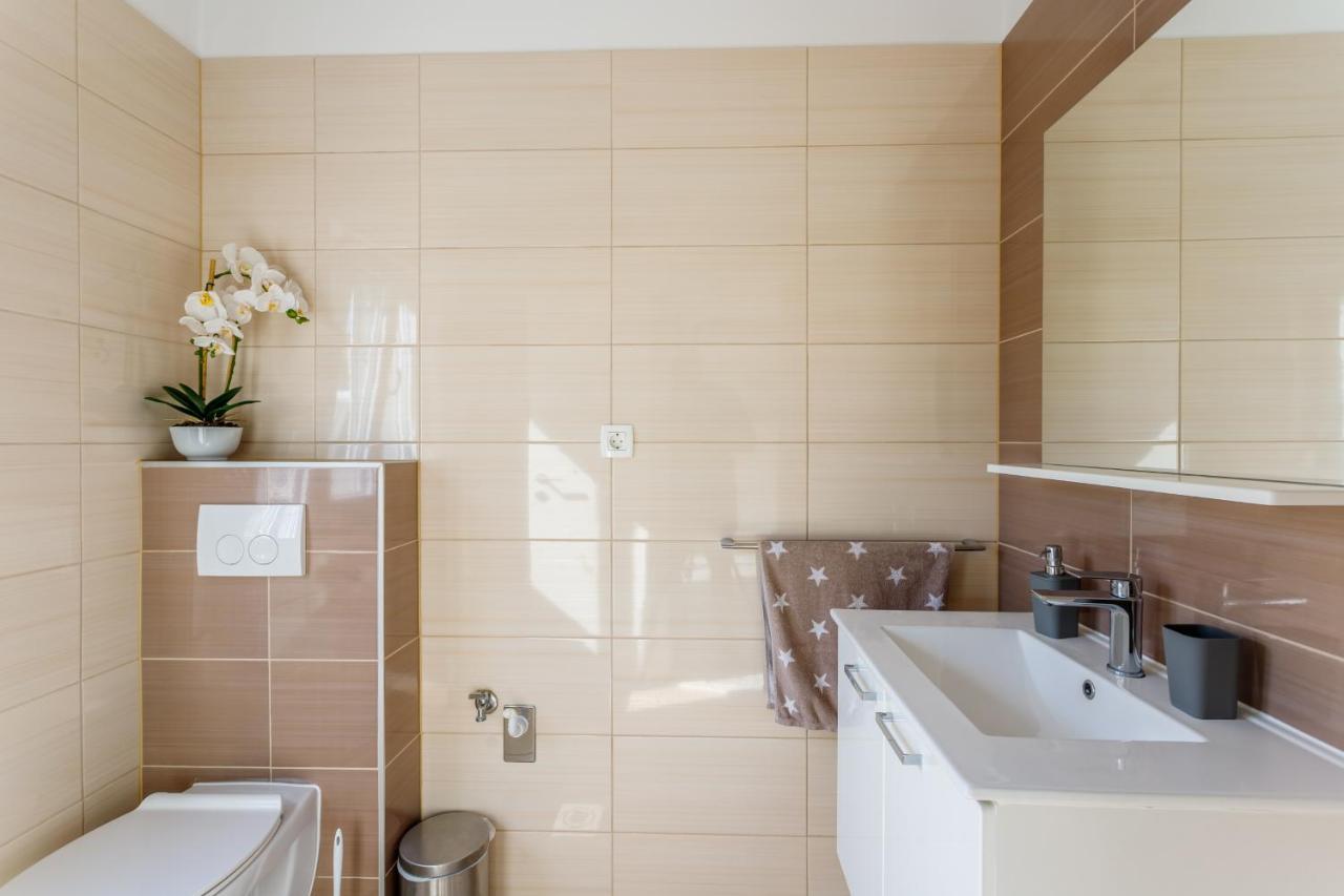 Luxury Apartments Budimir 珀德垂那 外观 照片