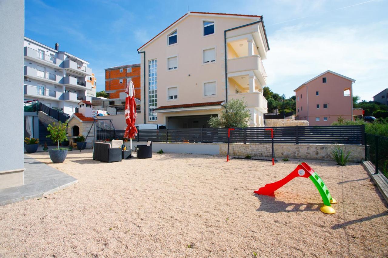 Luxury Apartments Budimir 珀德垂那 外观 照片