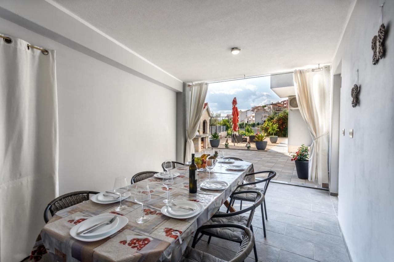Luxury Apartments Budimir 珀德垂那 外观 照片
