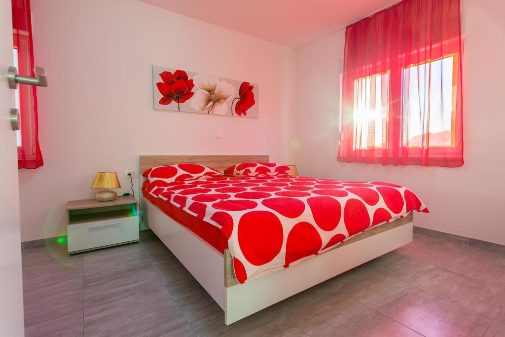 Luxury Apartments Budimir 珀德垂那 外观 照片