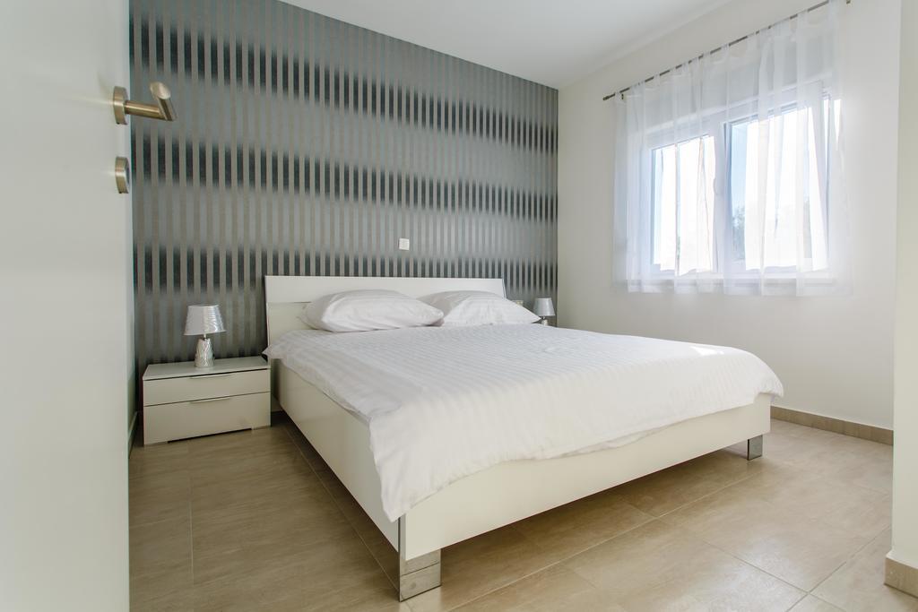 Luxury Apartments Budimir 珀德垂那 外观 照片