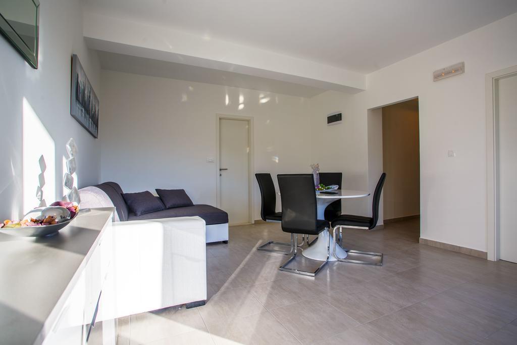 Luxury Apartments Budimir 珀德垂那 外观 照片